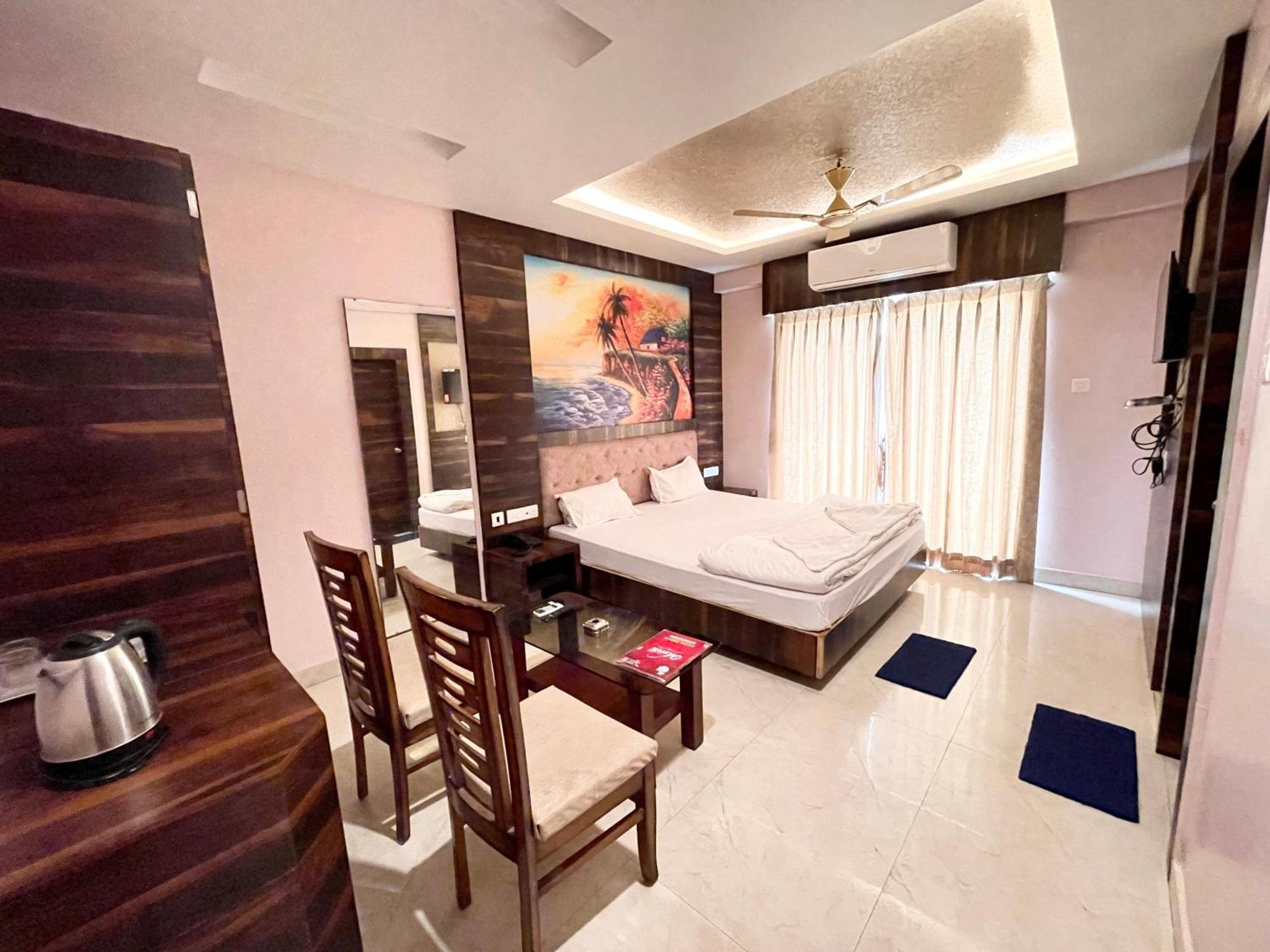 Shree Ganesh Hotel Puri Exterior foto